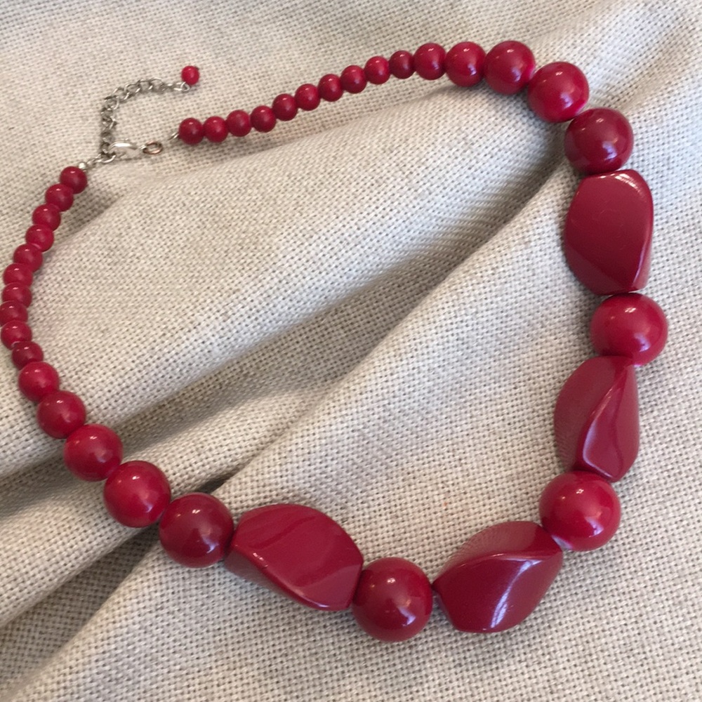 Retro Big Red Bead Necklace Adjustable Length